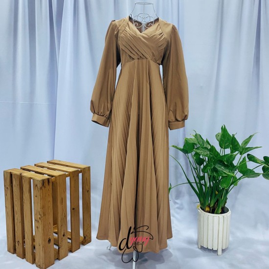 Pleated Isabelle