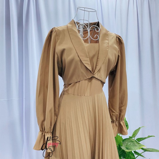 Pleated Jasmine Pleated Jasmine