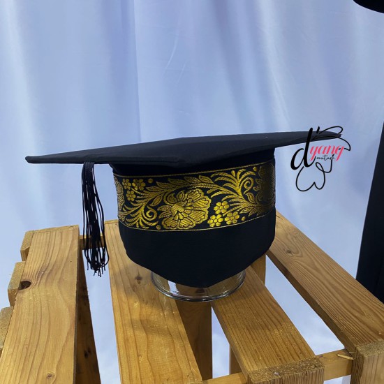 Jubah Konvokesyen Dewasa Jubah Konvokesyen Dewasa