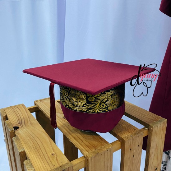 Jubah Konvokesyen Dewasa Jubah Konvokesyen Dewasa